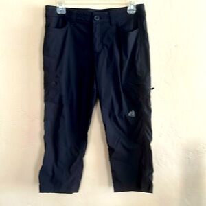 Eddie Bauer mid calf pant size 8